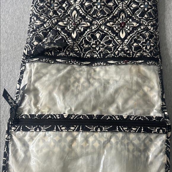 Vera Bradley Barcelona Retired Quilted Hanging Travel Organizer - Picture 4 of 5